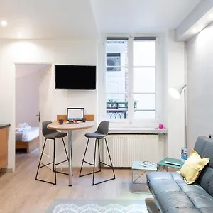  Appartement Art - T2 Au Coeur De